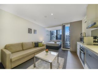 A Stylish & Comfy Studio Next to Southern Cross Apartment, Melbourne - 2