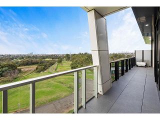 A taste of paradise in inner city suburbia Apartment, Melbourne - 1