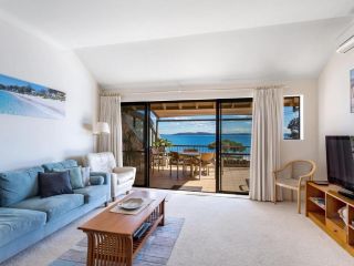 A Yachtsmans Rest, Unit 4/37 Victoria Parade Apartment, Nelson Bay - 3