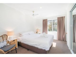 Abbys Beach Villa Guest house, Broadwater - 1