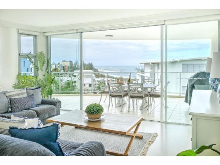 Absolute Hamptons Style Luxury Two Story Penthouse at Kings Beach - Private Rooftop Terrace Apartment, Caloundra - imaginea 4