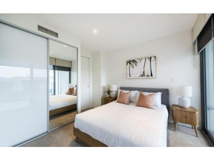 Accommodate Canberra - Lakefront Apartment, Kingston - imaginea 4