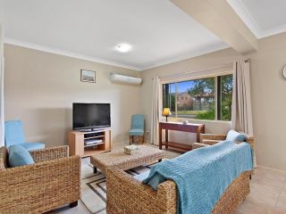 Ajax Avenue, 6 Guest house, Nelson Bay - 2