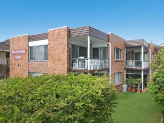 Allamanda Court Unit 6 - Handy to Tweed Heads Hospital Apartment, Tweed Heads - 1