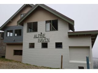 Alpine Haven 4 Guest house, Mount Hotham - 5