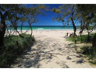 Amazing Ocean View - King Spa Suite - Salt Beach Apartment, Kingscliff - 1