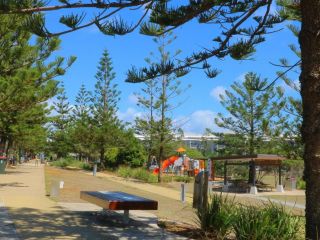 Amazing Ocean View - King Spa Suite - Salt Beach Apartment, Kingscliff - 3