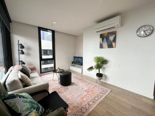 Amazing terrace 2BR&2BR in Mel CBD Apartment, Melbourne - 3