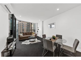 An Elegant Apt, 5-min Walk to Queen Victoria Market Apartment, Melbourne - 5