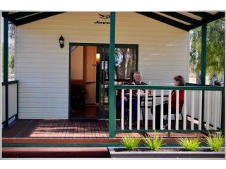 Apex RiverBeach Holiday Park Accomodation, Mildura - 3