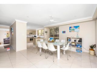 Aqua Lagoon - Great Family Beach Getaway Guest house, Nelson Bay - 5