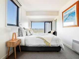 AQUA MIST PENTHOUSE Apartment, Port Fairy - 3