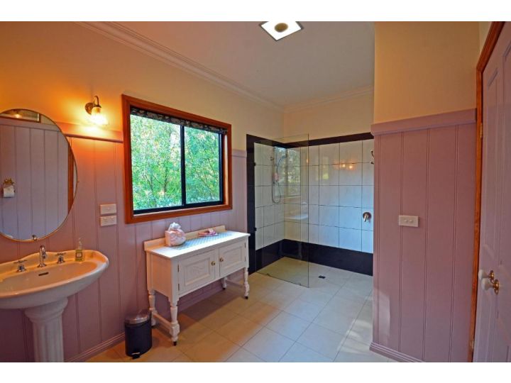 Araluen Park Cottages Hotel, Lakes Entrance - imaginea 5