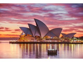 Architectural Design Award winning city House Apartment, Sydney - 1