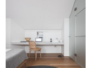 Architectural Design Award winning city House Apartment, Sydney - 5