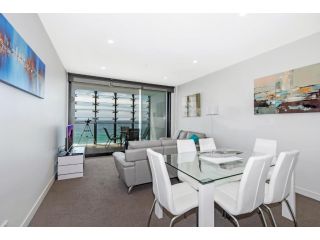 Astra Apartments Newcastle Beach Apartment, Newcastle - 5