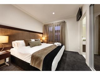 Attika Hotel Aparthotel, Perth - 4