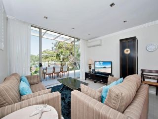 Aura Unit 12 - Shoal Bay Apartment, Shoal Bay - 3