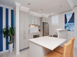 Aura Unit 12 - Shoal Bay Apartment, Shoal Bay - 4