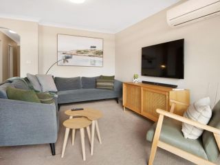 Avalanche 6 - Sophisticated style &modern comfort with a central location Apartment, Jindabyne - 2