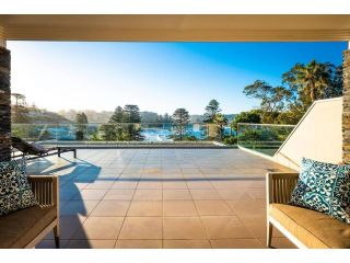 Avoca Beach Penthouse Guest house, Avoca Beach - 1