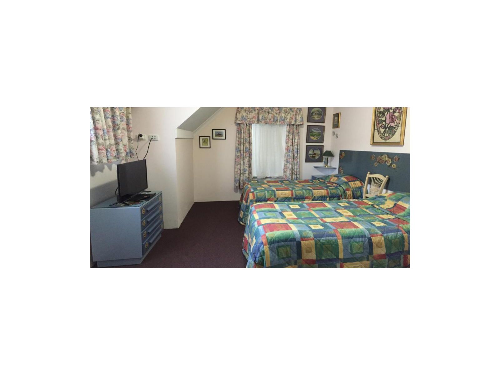 Aarn House B&B Airport Accommodation Bed And Breakfast, Perth