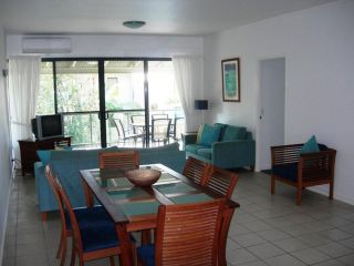 Baden 45 - Rainbow Shores, Beachside Unit, Aircon, Swimming Pool, Tennis Court Guest house, Rainbow Beach - 4