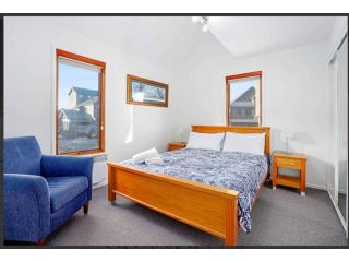 Barcoo Chalet, alpine-getaways. Chalet, Dinner Plain - 4