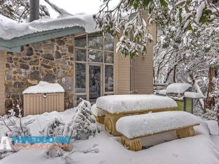 Baroness Chalet, Thredbo - 1