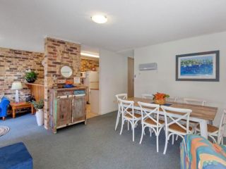 Bay Parklands 62 WIFI Pool Tennis Water Views and Aircon Apartment, Nelson Bay - 4