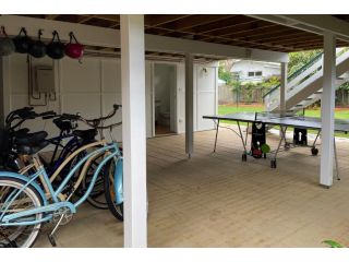 BAY PROPERTIES . The Sailors Upper Deck Apartment, Yamba - 3