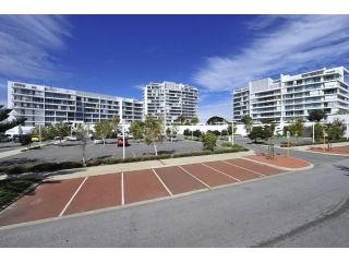 Bayview 608 Apartment, Mandurah - 4