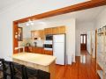 Leafy Family House, Close to Beach and Surf Club Guest house, Macmasters Beach - thumb 5