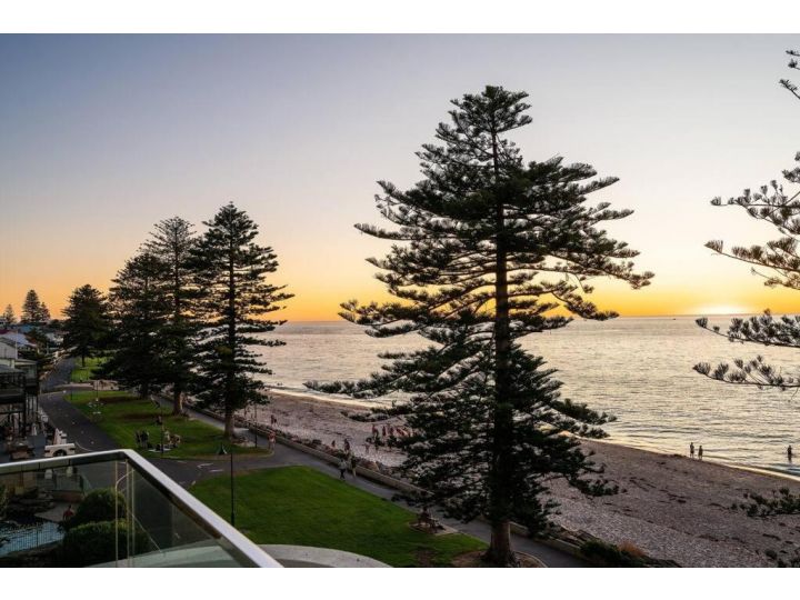 Absolute Beachfront - Swainson at Shoreham Apartment, Glenelg - imaginea 9