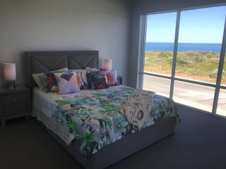 Beach House at SeaScapes.. Apartment, Mandurah - 2