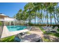 Belle Escapes - Sapphire Suite Absolute Beachfront Alamanda Resort "17" Apartment, Palm Cove - thumb 20