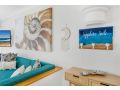 Belle Escapes - Sapphire Suite Absolute Beachfront Alamanda Resort "17" Apartment, Palm Cove - thumb 7