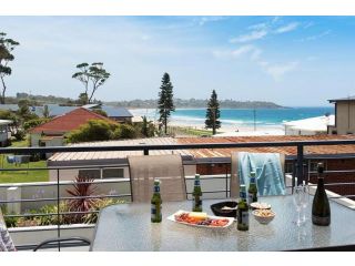 Beachfront 8 Apartment, Mollymook - 3