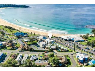 Beachfront Five Apartment, Mollymook - 2