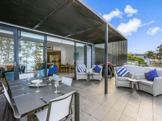 Beachfront Luxury On Huskisson Beach 1 Minute to Everywhere Guest house, Huskisson - 3