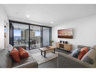 Beachside Apartment above Circle on Cavill Apartment, Gold Coast - 2