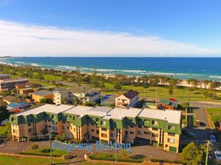 12 Kingsway Ocean View Apartment, Kingscliff - 4