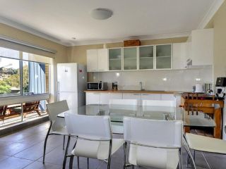 Beachside Getaway Apartment, Kiama - 4