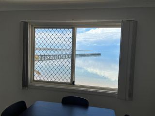 Beachside & Jetty View Apartment 7 - Sea Eagle Nest Apartment Apartment, Streaky Bay - 2