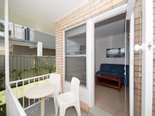 'Beachside' Shoal Bay, Unit 2 Apartment, Nelson Bay - 5