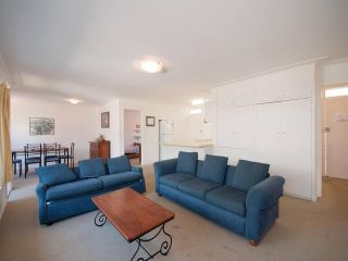 'Beachside' Shoal Bay, Unit 5 Apartment, Shoal Bay - 3