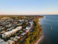 3 Bedroom Penthouse - Short Walk to Sandstone Point Apartment, Bongaree - thumb 14