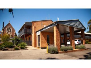 Bega Downs Motor Inn Hotel, New South Wales - 2